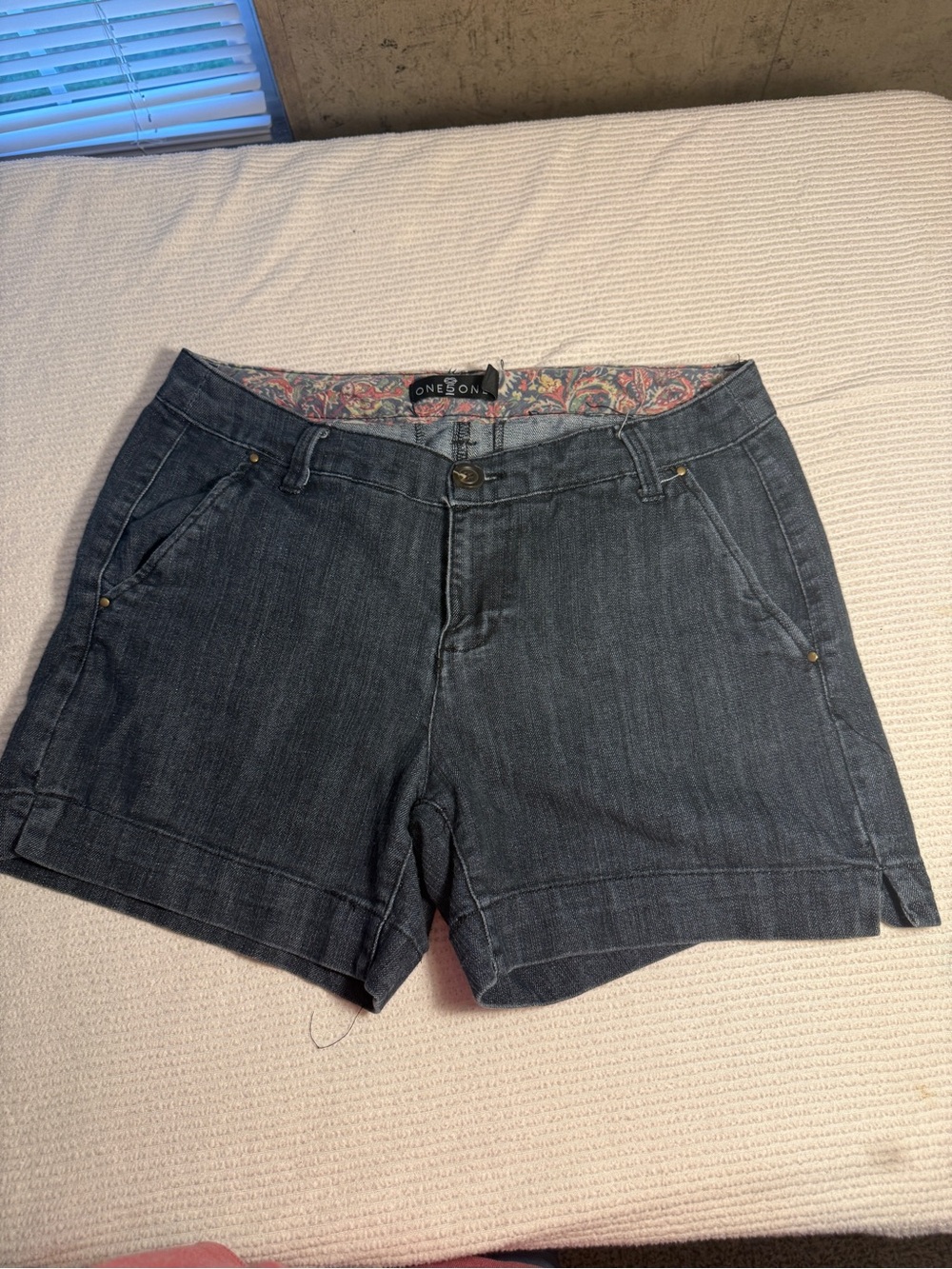 Bundle 2/$14 one 5 one Dark Denim Women’s Shorts